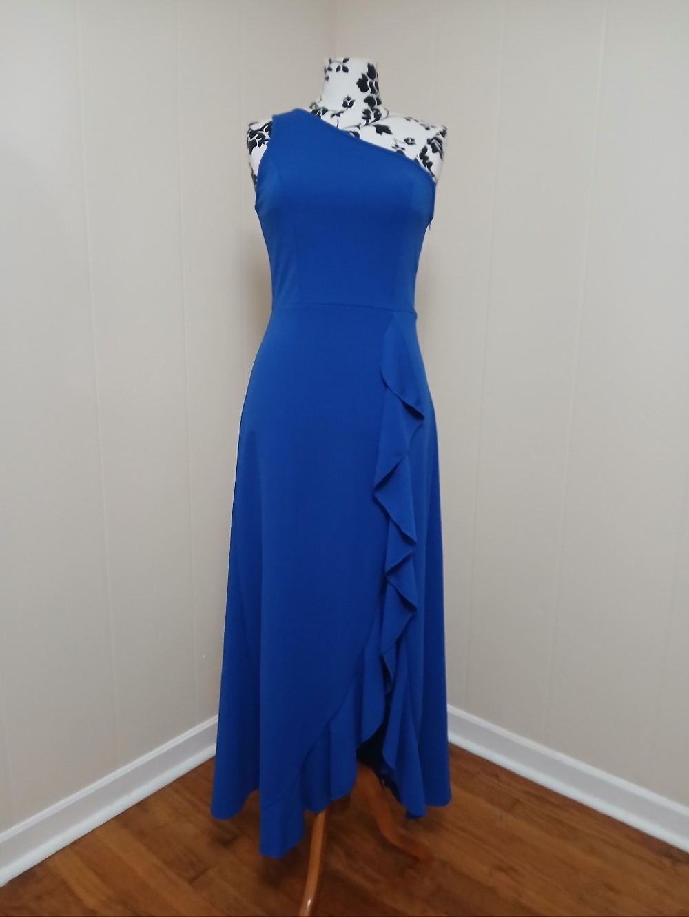 One-Shoulder Royal Blue Ruffle Maxi Dress - Picture 4 of 10